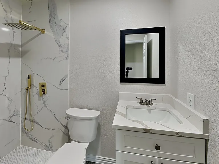 4348 Spindletree Ln — Photo 10
