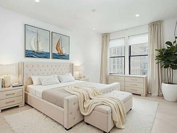 2nd image of 340 W 2nd St Unit 9