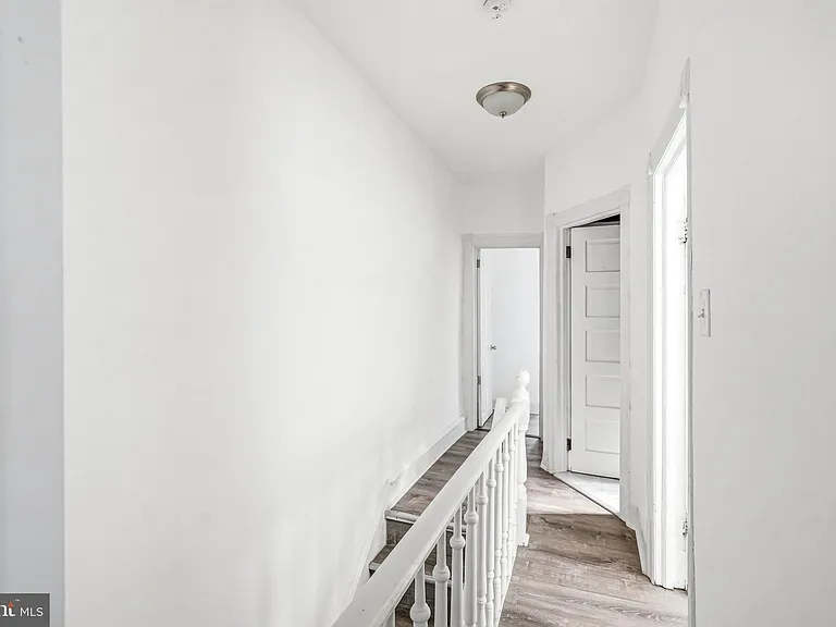 11 E Atlantic Ave — Photo 17
