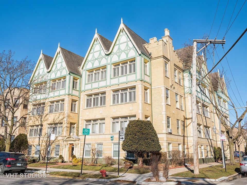 1st image of 2204 W Granville Ave APT 3