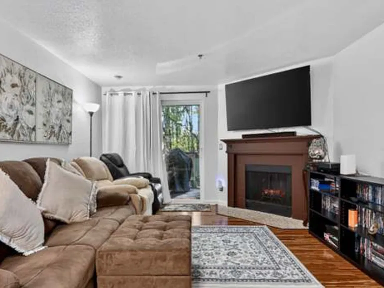 98th Pl S — Photo 11