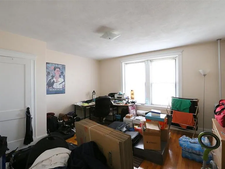 333 Harvard St #2 — Photo 2