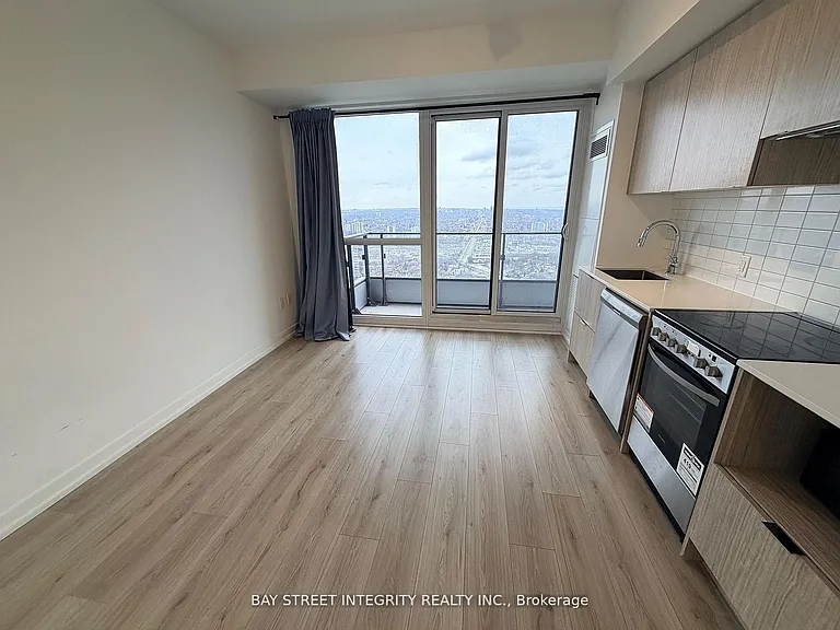 395 Bloor St E #4808 — Photo 6
