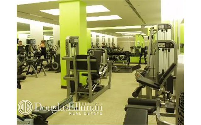 Rented by Douglas Elliman | media 31