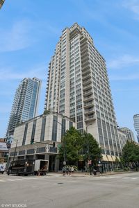 200 W Grand Ave APT 2303, Chicago, IL, 60654