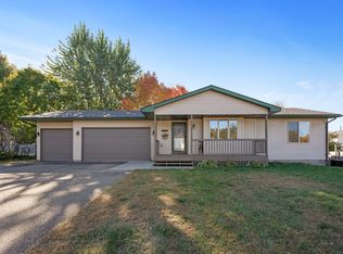 13036 6th Avenue Cir S, Zimmerman, MN 55398