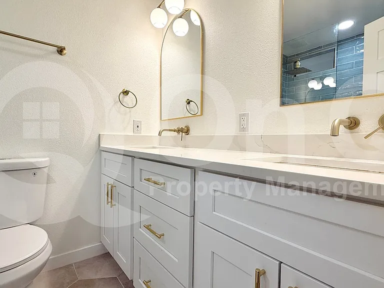 710 Wales Way — Photo 15