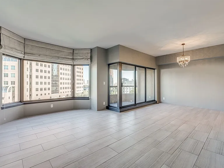 3030 McKinney Ave #703 — Photo 2