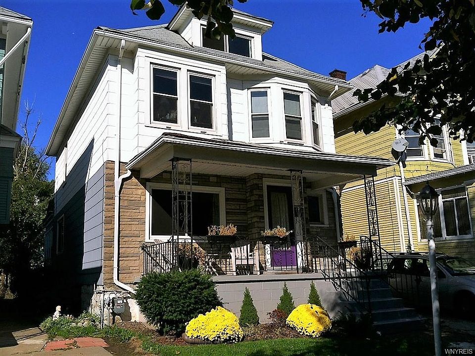 1st image of 76 Blaine Ave