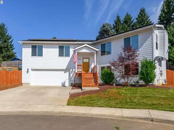 413 NW Pacific Hills Dr, Willamina, OR 97396