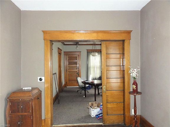 5th image of 1334 8th St NW