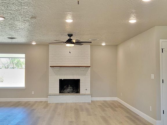 5th image of 3601 Earlmont Ln