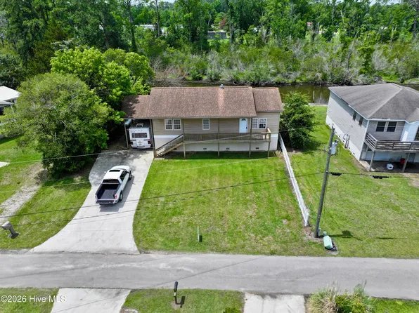 256 Forte Shores Drive, Chocowinity, NC 27817