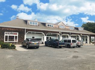 68 Newtown Ln, East Hampton, NY 11937
