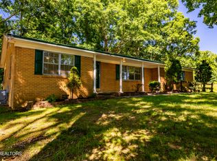 8518 Coppock Rd, Corryton, TN 37721