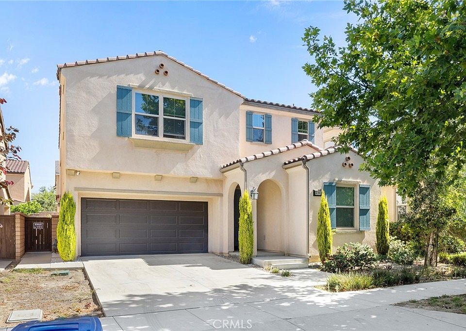 1st image of 3191 E La Avenida Dr