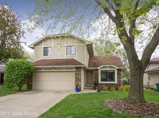 213 23rd St, West Des Moines, IA 50265