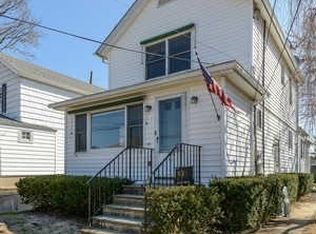 91 Haven Ave, Port Washington, NY 11050