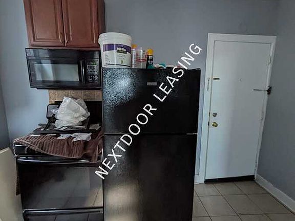 2nd image of 399 Avenue C #4M