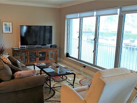 2nd image of 180 Isle Of Venice Dr APT 222