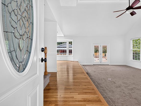 5th image of 2851 Lawry Ln