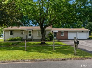 25 Danbury Lane, Bristol, CT 06010
