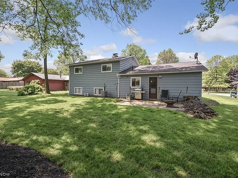 6153 Thunderbird Dr — Photo 18