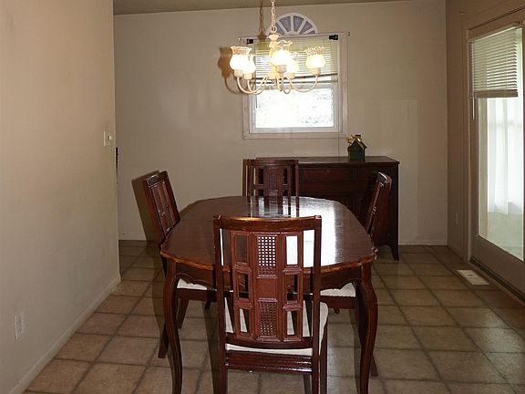 5th image of 4632 Yale Dr