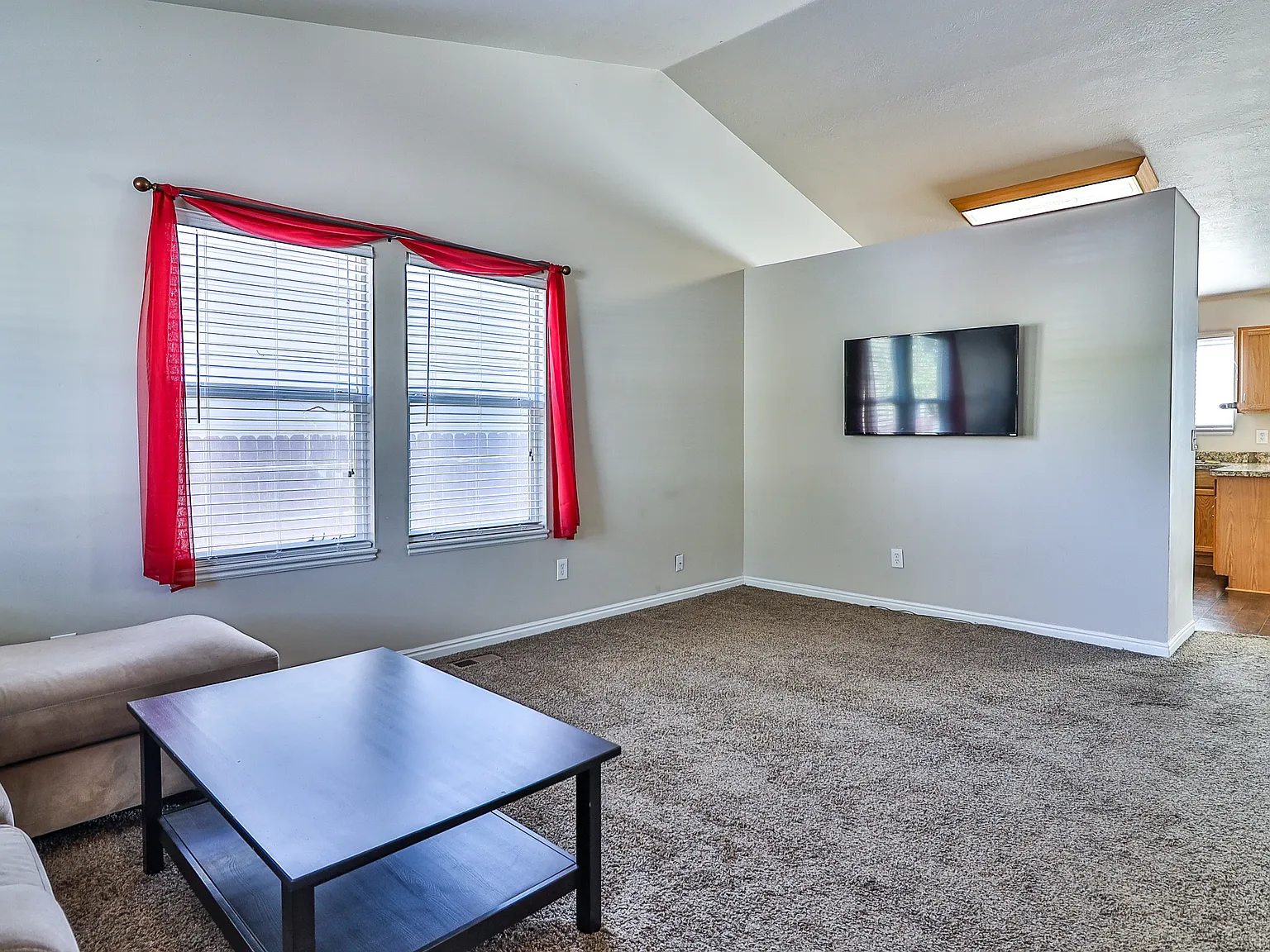 3 bed, 1518 sqft, $2,500 — Photo 4