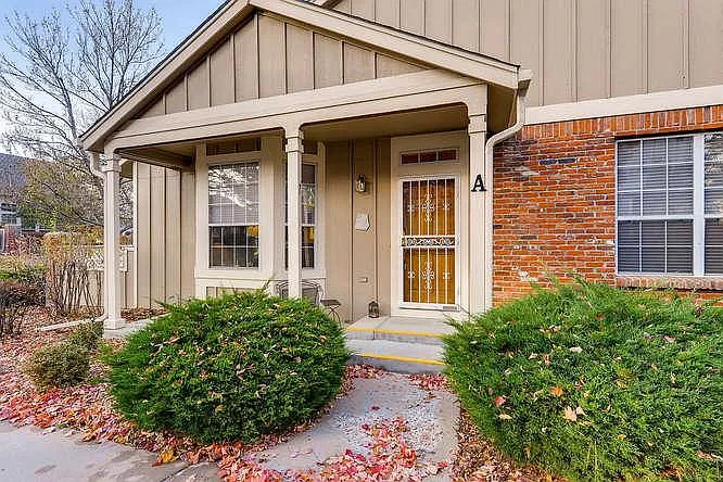 2994 W Long Dr — Photo 2