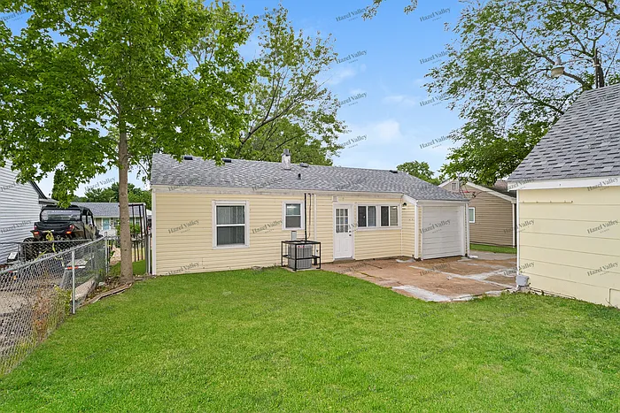 4108 Davis St — Photo 11