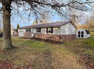 254 Suzanne St, Washington, WV 26181