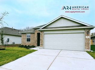 1207 Camden Ln, Lockhart, TX 78644