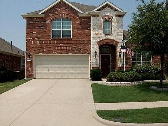 1st image of 2404 Eaton Dr