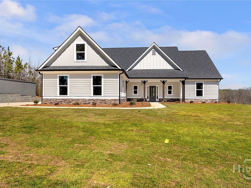 1st image of 647 Fairview Road