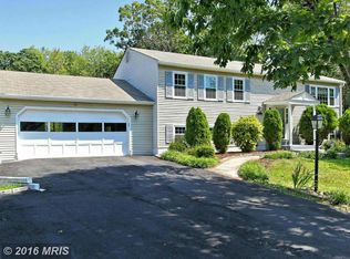 2418 Rosedown Dr, Reston, VA 20191