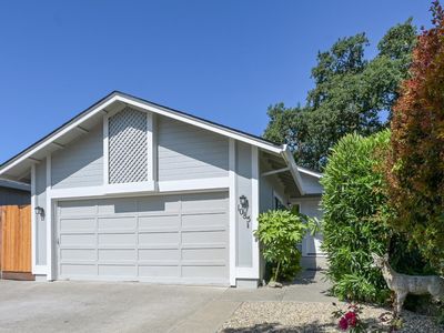 1085 Stanislaus Way, Santa Rosa, CA, 95401