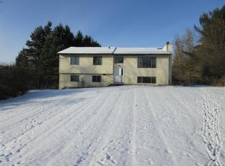 108 Brook Dr, Ithaca, NY 14850