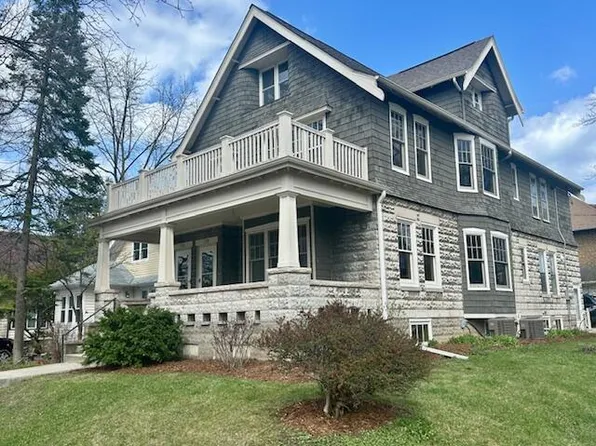 3700 North Murray AVENUE #3702, Shorewood, WI 53211