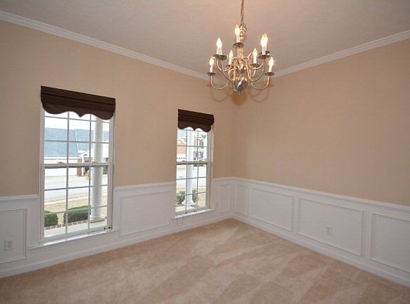 4th image of 1125 Windwood St