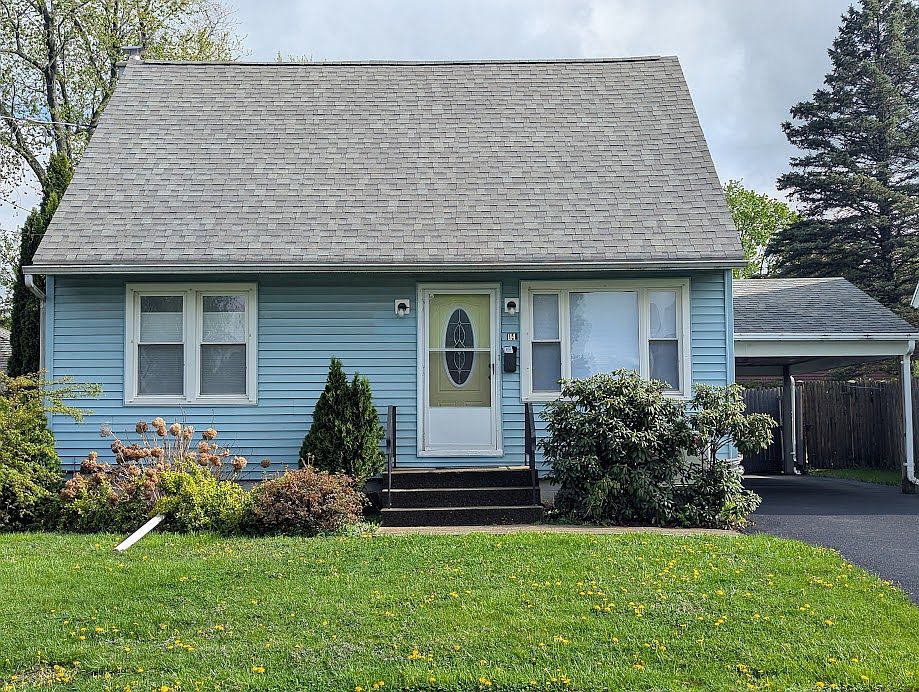 114 Washington Ave West
Street view, South face of house