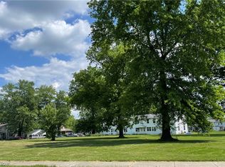 9539-9545 Community Rd, Windham, OH 44288