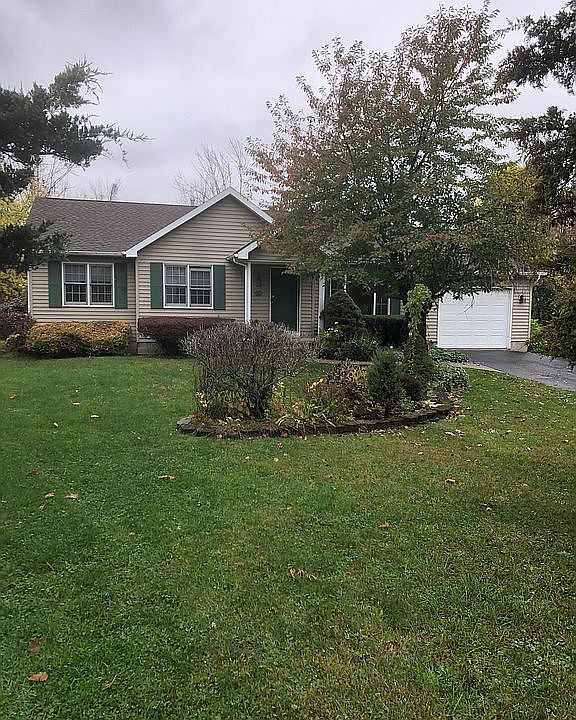 1st image of 125 Fairview Rd
