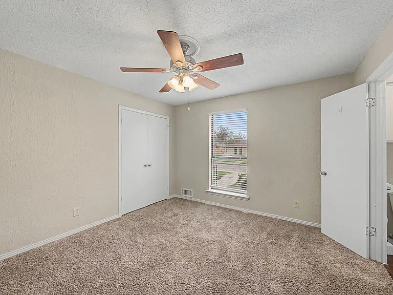 5019 Blanchard Dr — Photo 12