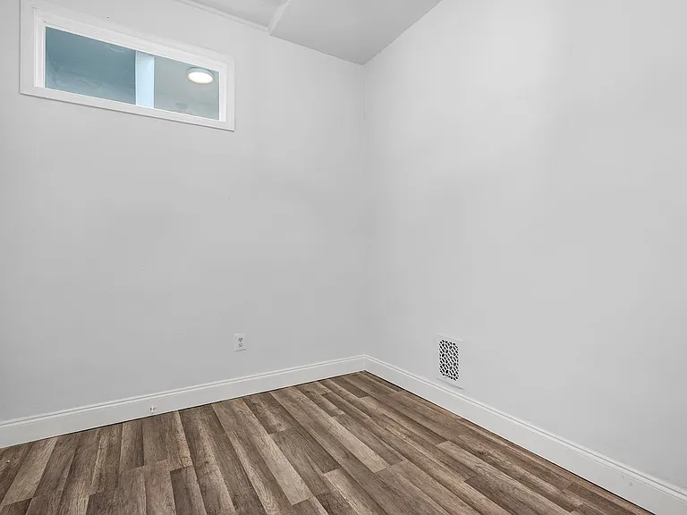 627 N Lakewood Ave — Photo 23