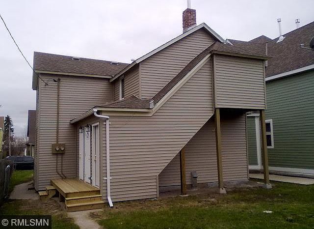 2nd image of 599 Magnolia Ave E