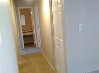 3021 SW Randolph Ave APT 102, Topeka, KS 66611