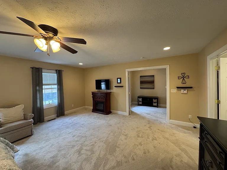 400 Saint Andrews Dr #1 — Photo 14