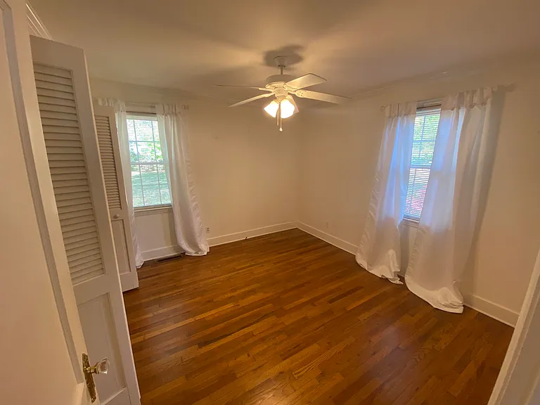 337 E Boundary Ave SE — Photo 5