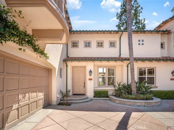 2466 Aquasanta, Tustin, CA 92782